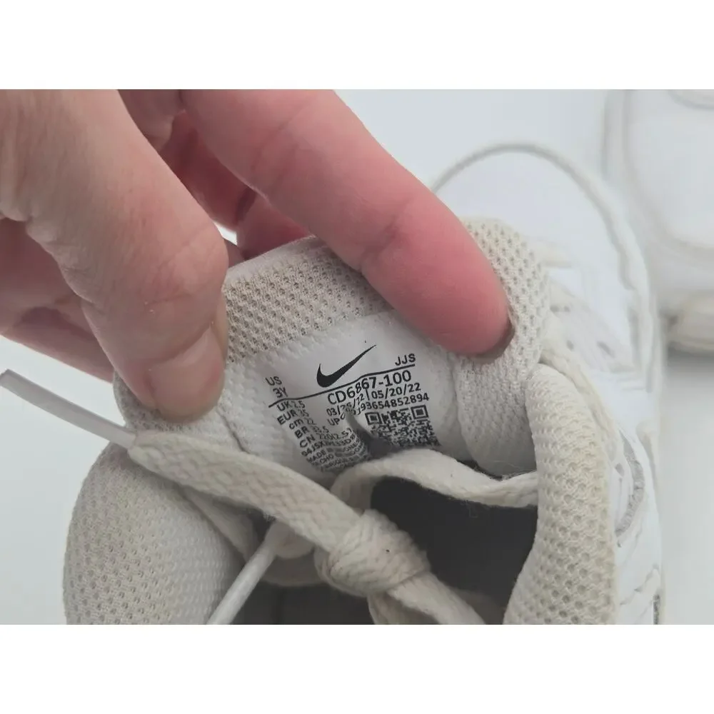 Nike Air Max 90 LTR GS Triple White Girls Sneakers Size 3Y CD6864-100